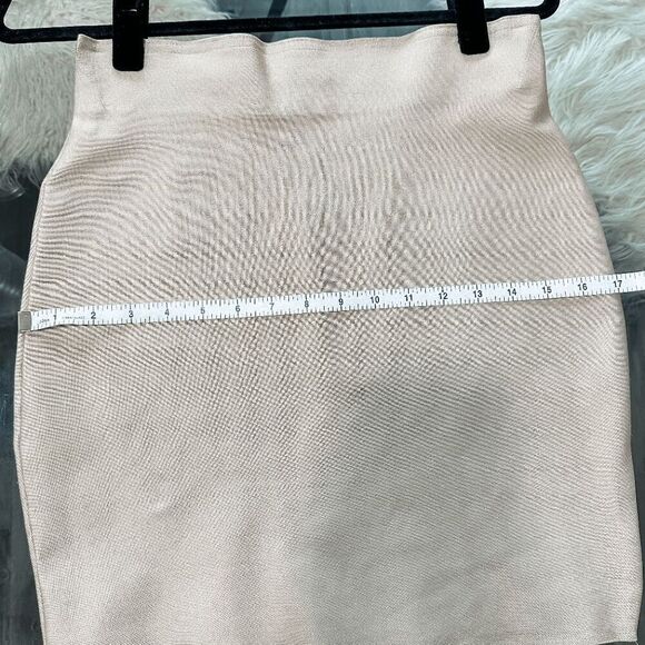 High-Waisted Metallic Beige Bandage Skirt Size L - Picture 4 of 7